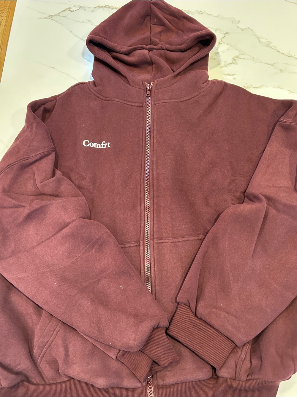 Comfrt Women's Maroon Full-Zip Hooded Sweatshirt